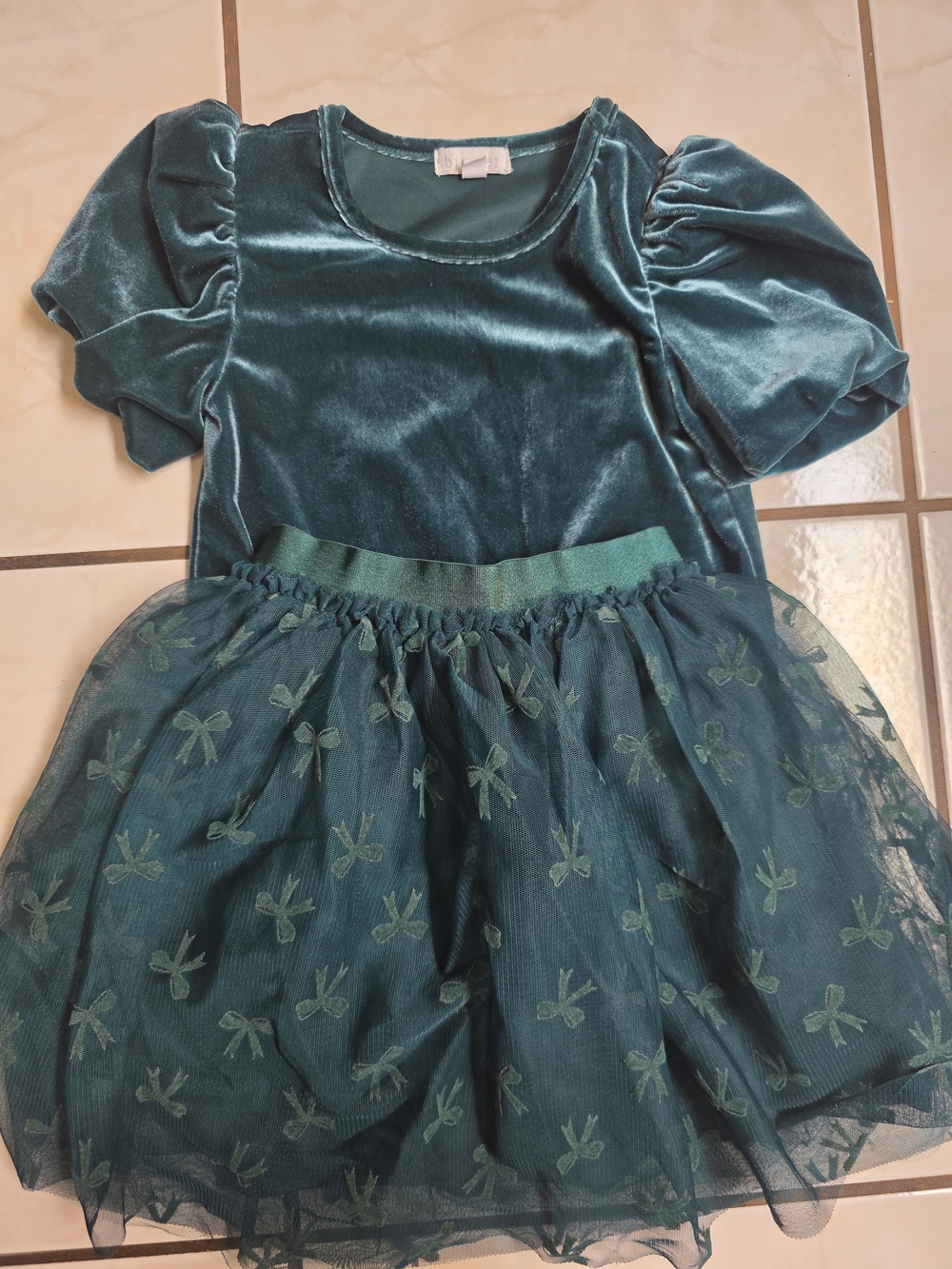 between Girls Green Floral
